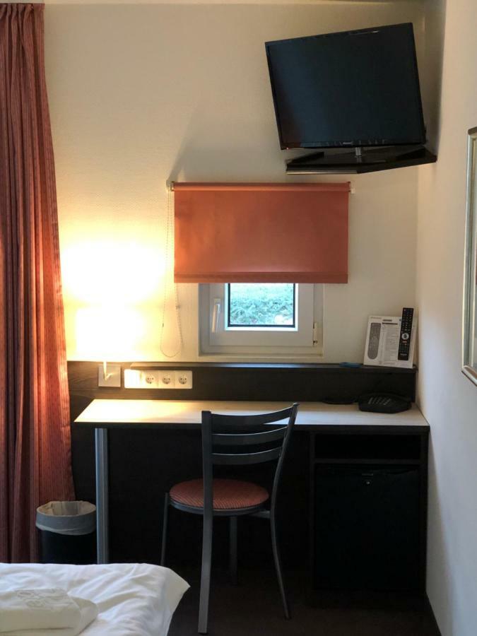 Ak 1 Hotel Ducherow Ngoại thất bức ảnh